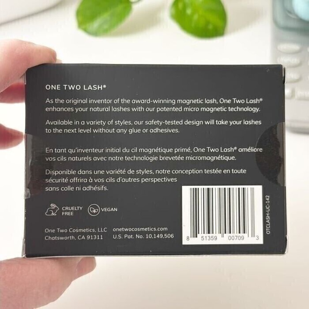 One Two Lash Magnetic Lashes BOLD ACCENT Black NEW - Picture 3 of 15